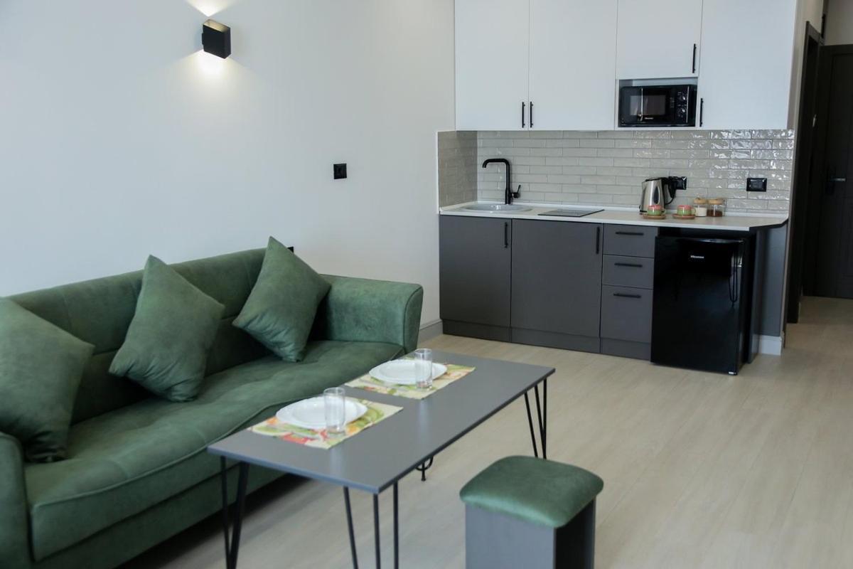 Апарт-Отель Nine Rooms Erevan Esterno foto